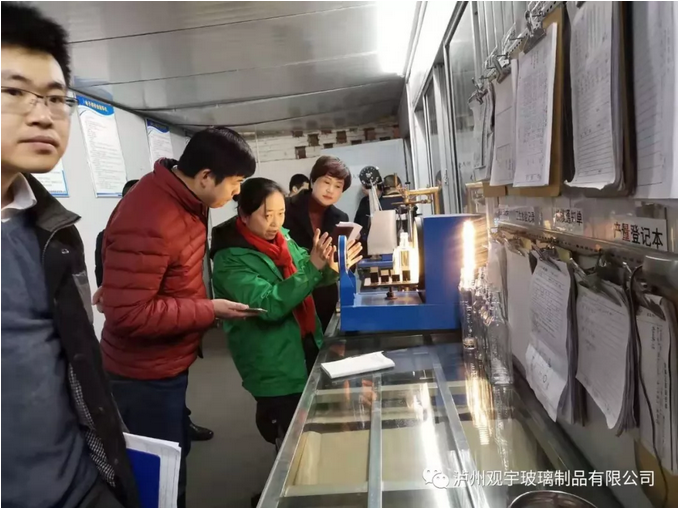 泸州玻璃酒瓶厂家.png 泸州玻璃酒瓶厂家.png