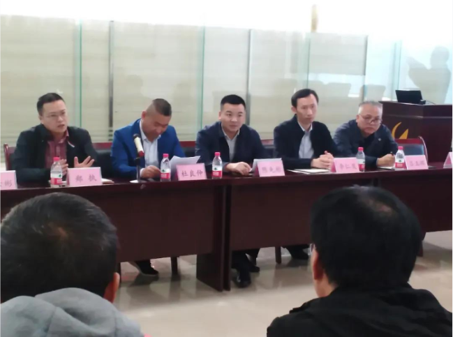泸州万搏手机登录入口玻璃